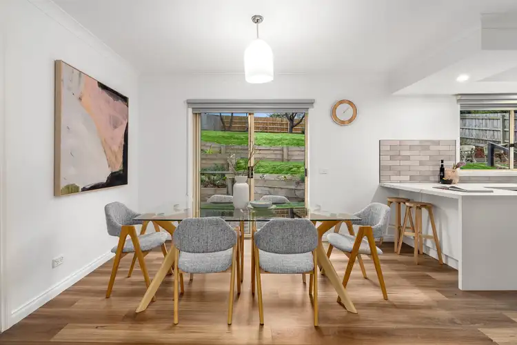 Fourth view of Homely house listing, 2 Tathra Place, St Helena VIC 3088