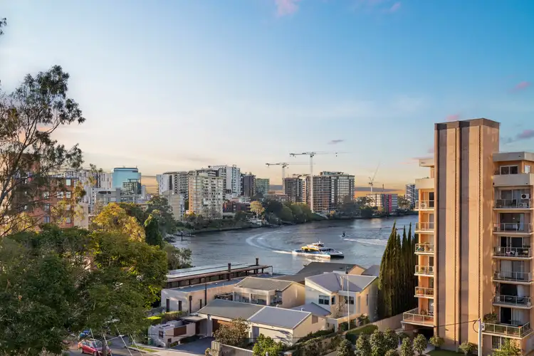 9/40 Sandford Street, St Lucia QLD 4067