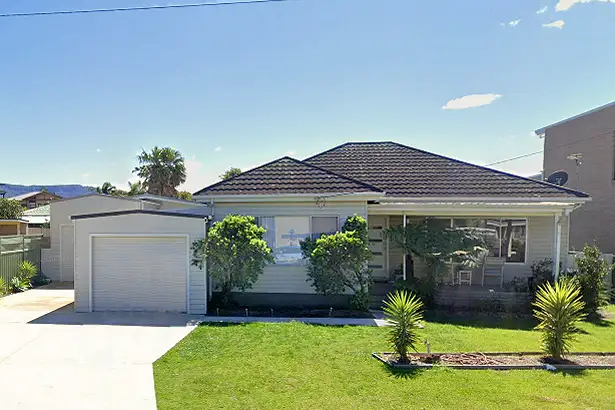 12 Robertson Road, Woonona NSW 2517