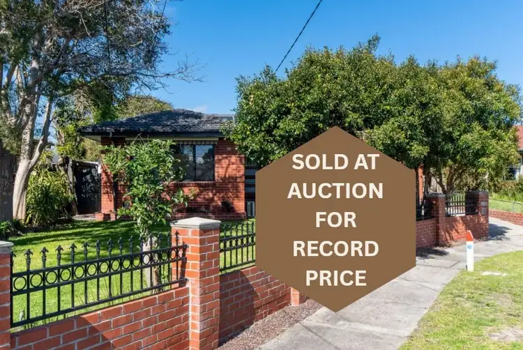 5 Stricta Court, Frankston North VIC 3200
