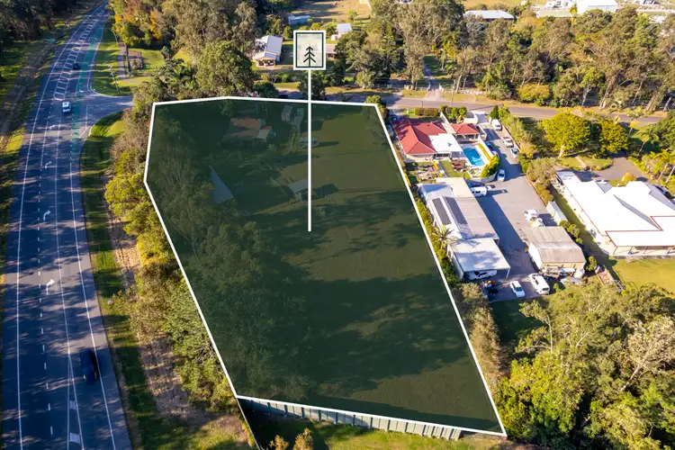 8 Isambert Road, Landsborough QLD 4550