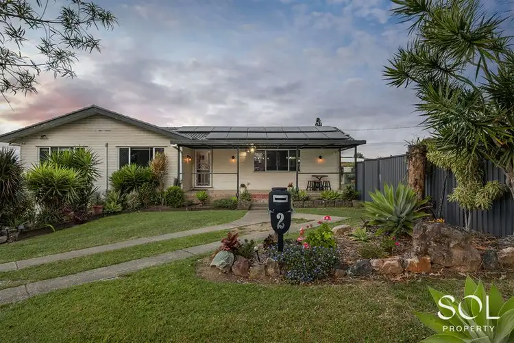 2 Woonara Drive, Petrie QLD 4502