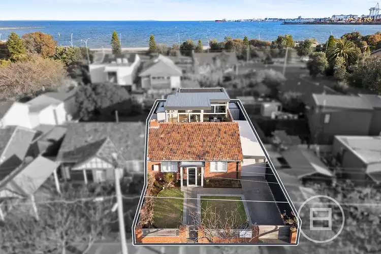 4 Gellibrand Road, Port Melbourne VIC 3207