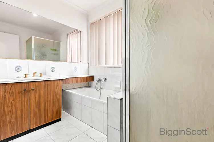 Sixth view of Homely house listing, 11 Wimmera Crescent, Keilor Downs VIC 3038
