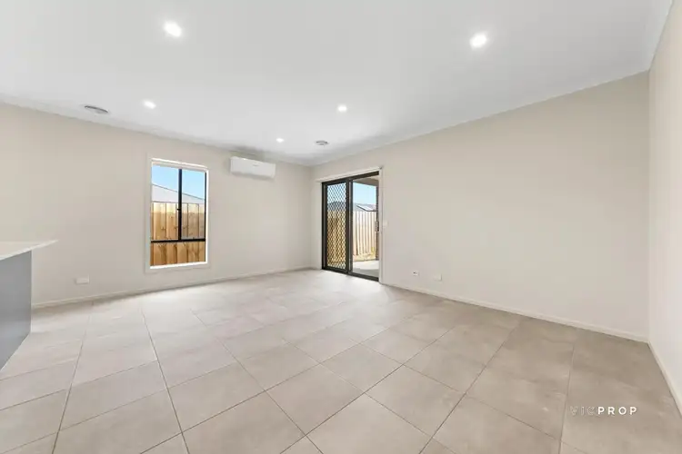 Sixth view of Homely house listing, 11 Hanover Circuit, Melton South VIC 3338