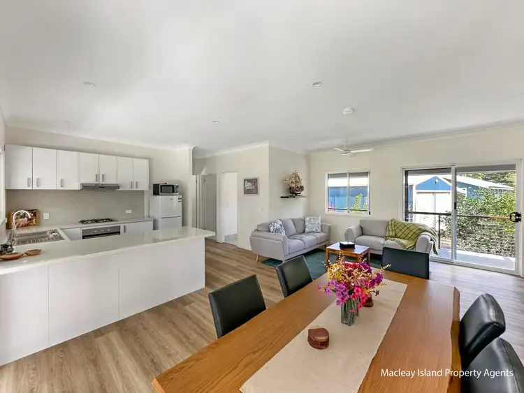 Fourth view of Homely house listing, 5 Walnut Court, Macleay Island QLD 4184