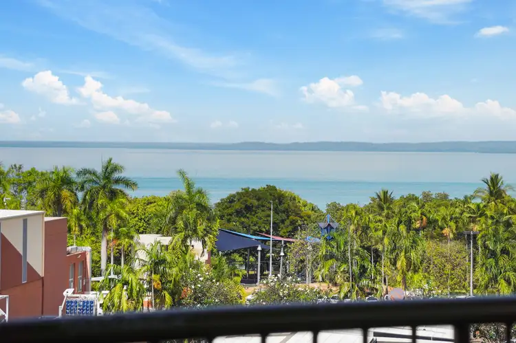 25/93 Smith Street, Darwin City NT 800