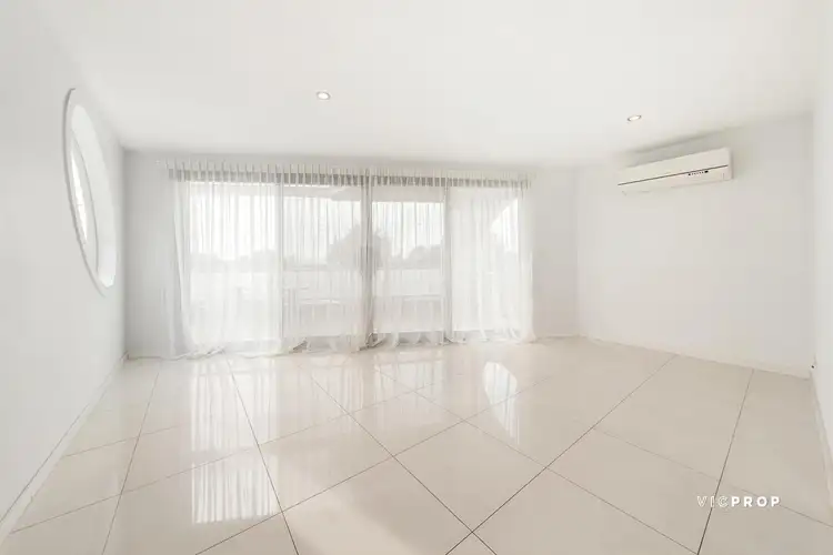 Fourth view of Homely unit listing, 2/28A Millers Road, Brooklyn VIC 3012