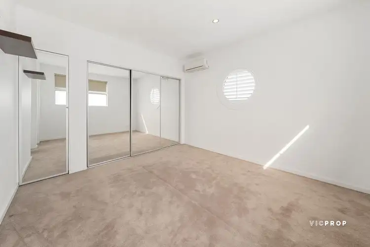 Fifth view of Homely unit listing, 2/28A Millers Road, Brooklyn VIC 3012