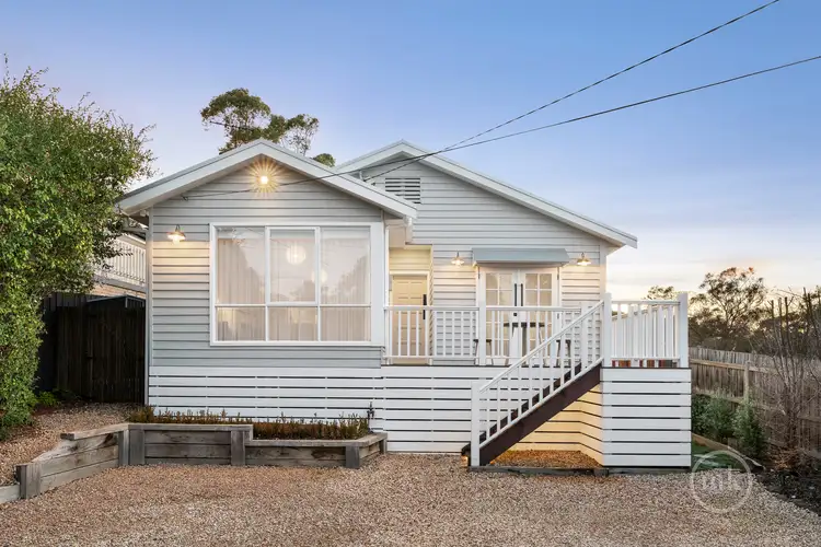 1/49 Beard Street, Eltham VIC 3095