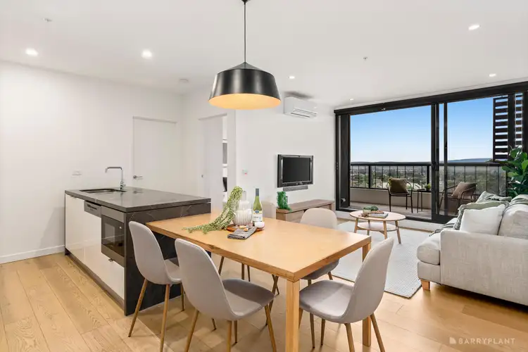 603/5 Sovereign Point Court, Doncaster VIC 3108