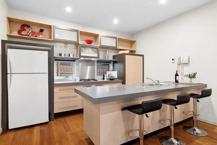 Fourth view of Homely townhouse listing, 2/30 Warnes Road, Mitcham VIC 3132