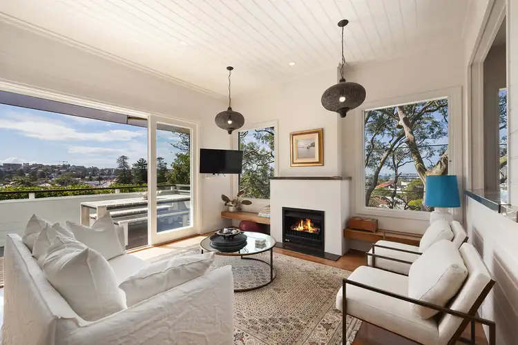 2 Kangaroo Street, Manly NSW 2095