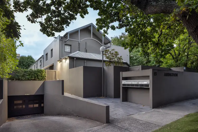 3/15 Kensington Road, South Yarra VIC 3141