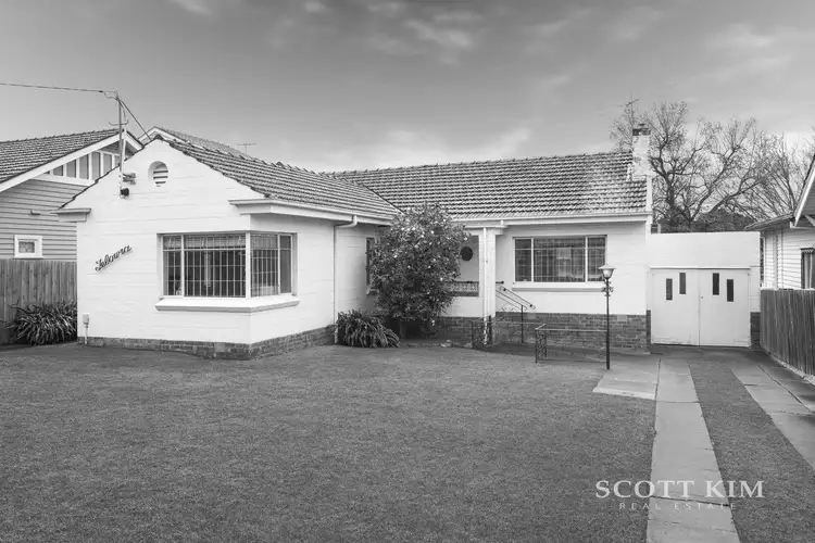 11 Edna Street, Malvern East VIC 3145