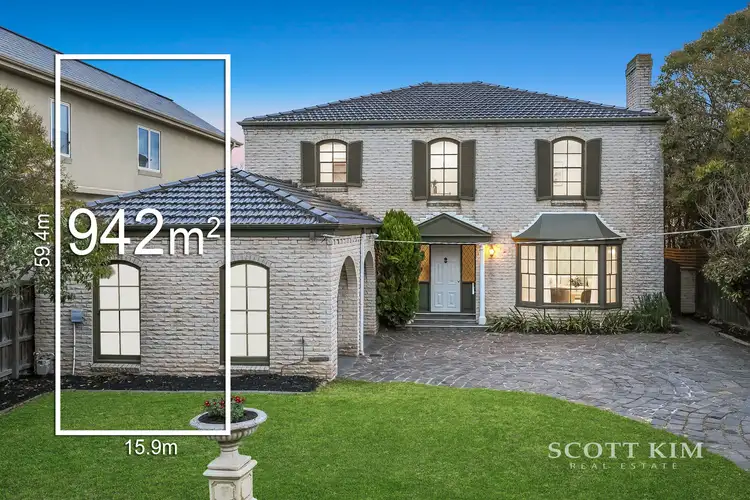 2 Donna Buang Street, Camberwell VIC 3124