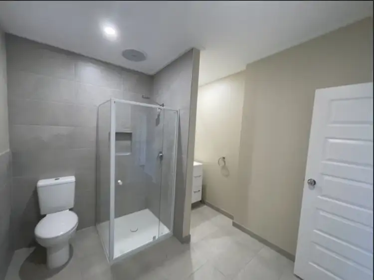 Fifth view of Homely house listing, 320 Poplar Avenue, Shepparton VIC 3630