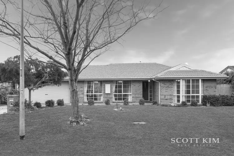 12 Shaw Close, Dandenong North VIC 3175