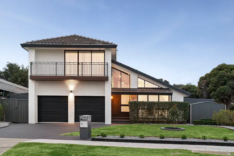 26 Prince Albert Crescent, Taylors Lakes VIC 3038