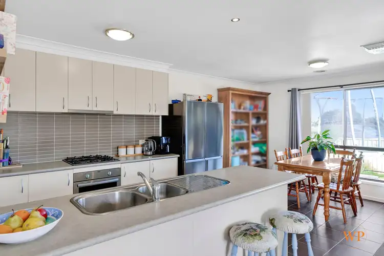 Fourth view of Homely house listing, 7 Finlay Court, Kilmore VIC 3764