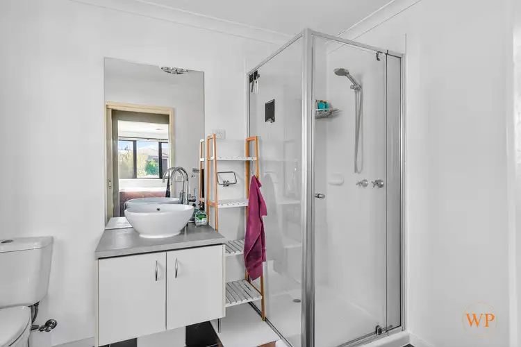 Sixth view of Homely house listing, 7 Finlay Court, Kilmore VIC 3764