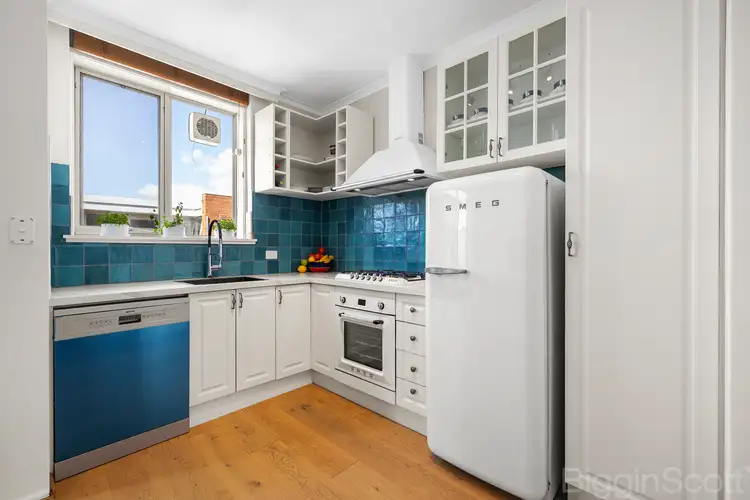 Third view of Homely apartment listing, 15/206 Canterbury Road, St Kilda West VIC 3182