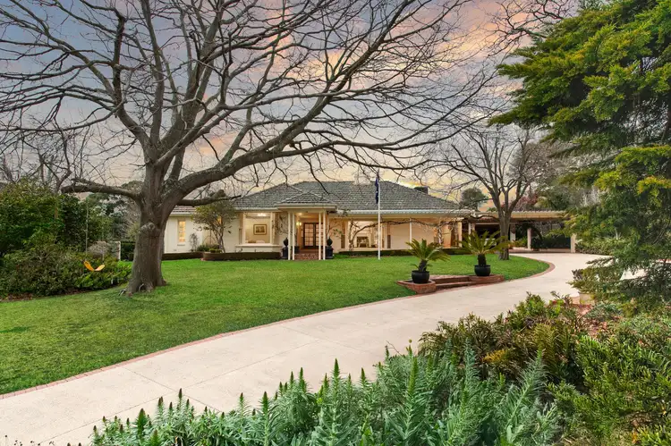 112 Old Mornington Road, Mount Eliza VIC 3930