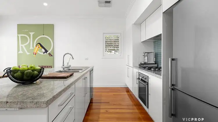 Sixth view of Homely townhouse listing, 3/7 Curzon Street, Ivanhoe VIC 3079