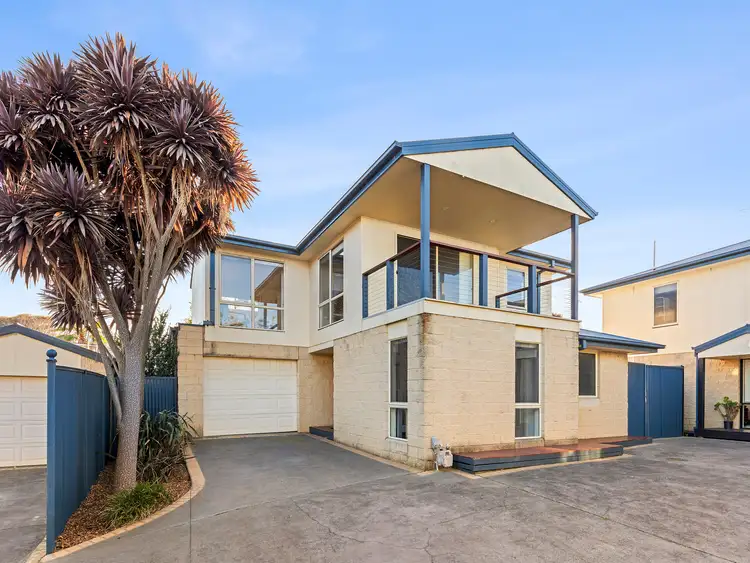 2/40 Geelong Road, Torquay VIC 3228