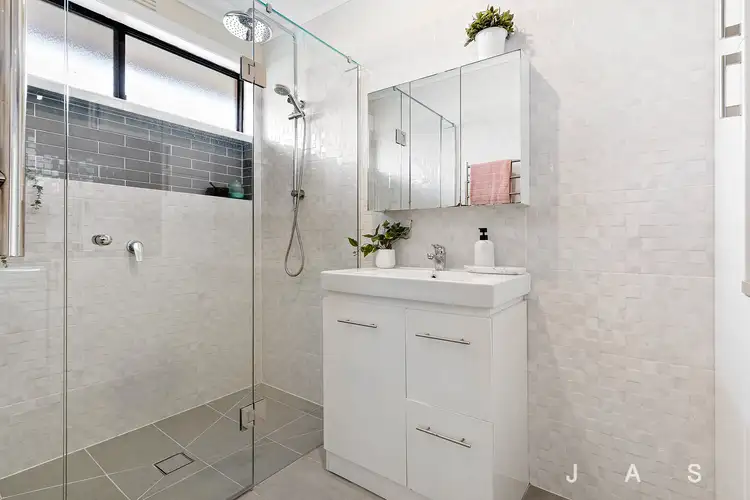 Fifth view of Homely villa listing, 4/51-53 Alma Street, West Footscray VIC 3012