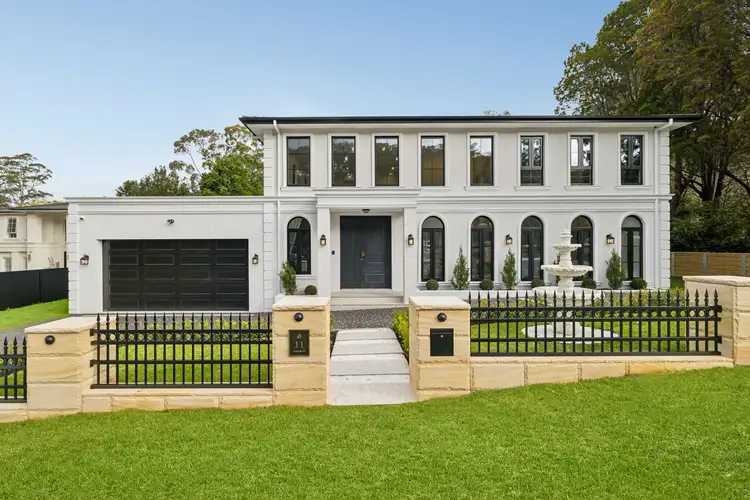 11 Glengarry Avenue, North Turramurra NSW 2074