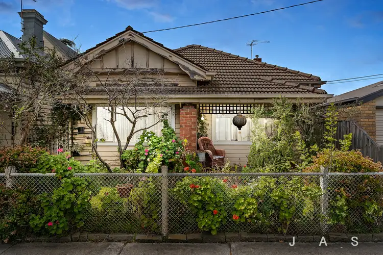 12 Raleigh Street, Spotswood VIC 3015