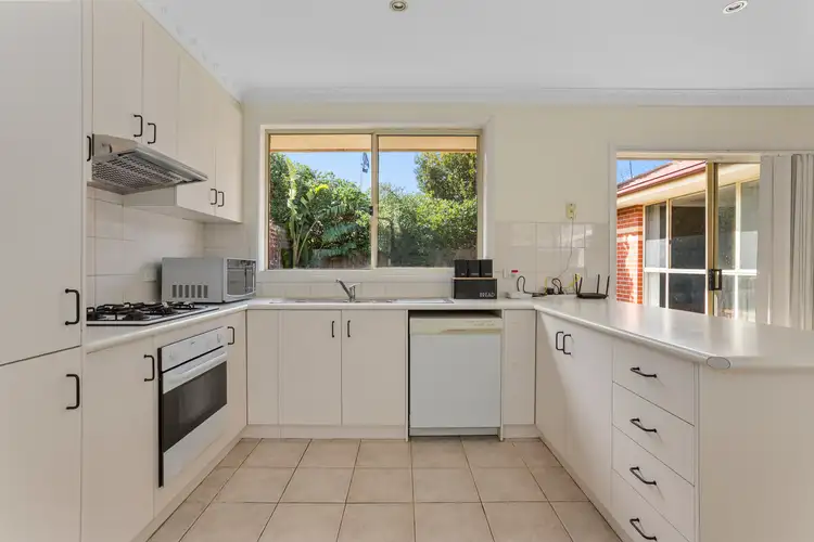 Sixth view of Homely unit listing, 2/33 Eames Avenue, Brooklyn VIC 3012