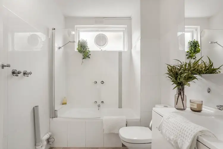 Sixth view of Homely apartment listing, 3/2 Flowers Street, Caulfield South VIC 3162