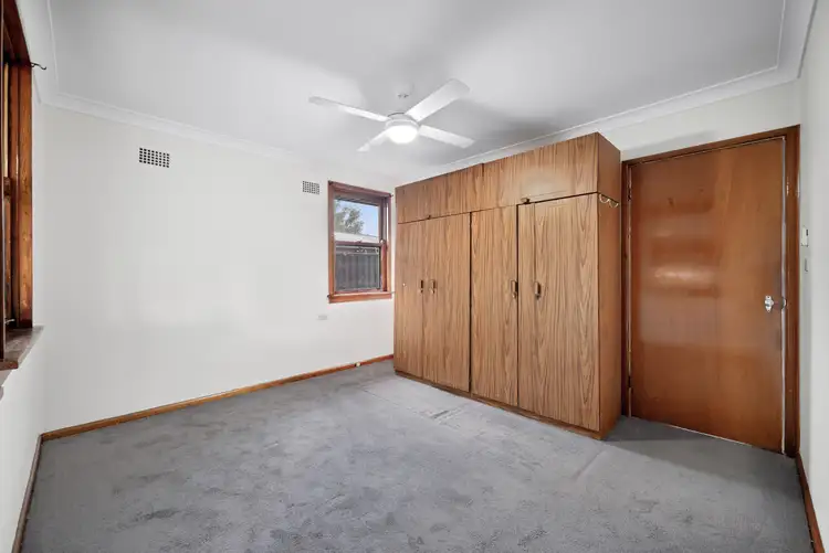 Fifth view of Homely house listing, 16 Halmahera Crescent, Lethbridge Park NSW 2770