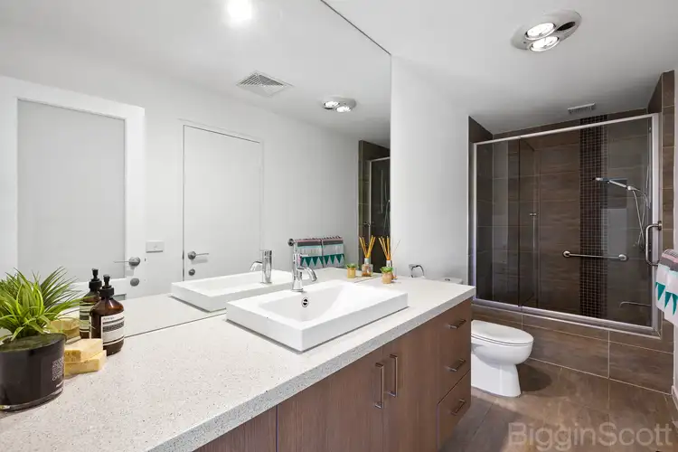 Fifth view of Homely apartment listing, 2/2A Rusden Street, Elsternwick VIC 3185