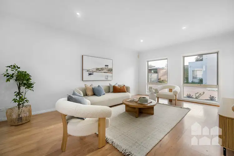 2/10 Mount Street, Altona VIC 3018