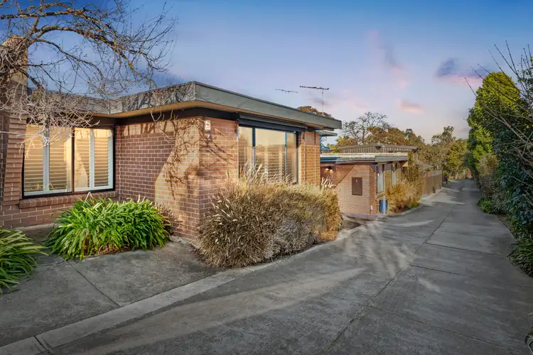 Main view of Homely unit listing, 3/2 June Crescent, Glen Iris VIC 3146