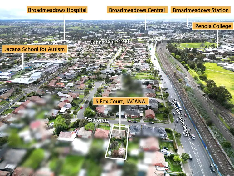 Fourth view of Homely house listing, 5 Fox Court, Jacana VIC 3047