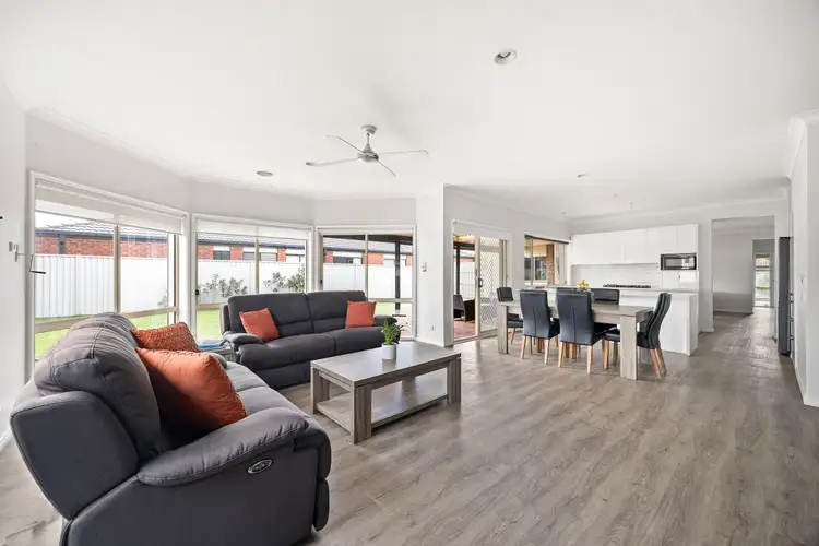 Fifth view of Homely house listing, 5 Cobblestone Green, Caroline Springs VIC 3023