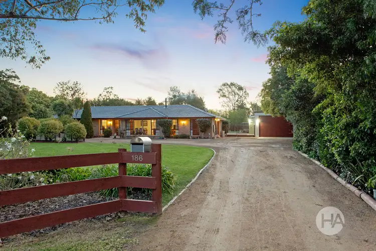 186 Jones Road, Somerville VIC 3912