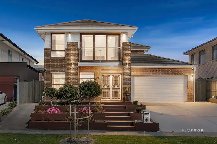 211 Featherbrook Drive, Point Cook VIC 3030