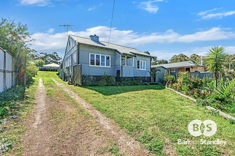 5 Moore Street, Collie WA 6225