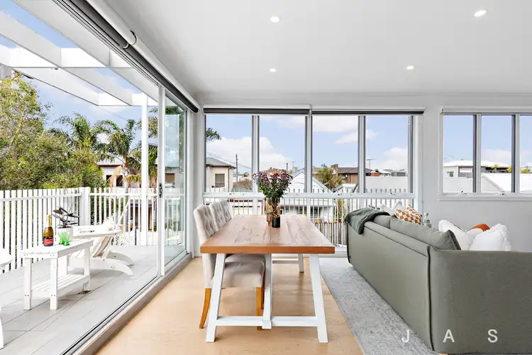 102/129 Douglas Parade, Williamstown VIC 3016