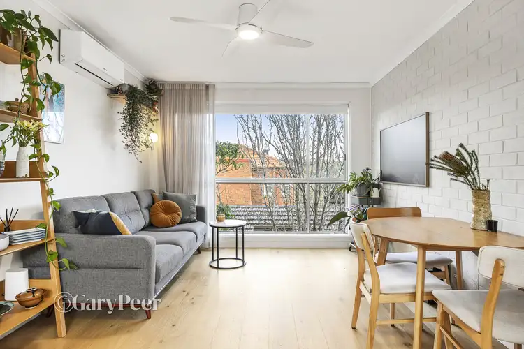 10/70 Carlisle Street, St Kilda VIC 3182