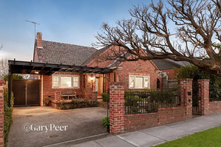 14 Wahroongaa Road, Murrumbeena VIC 3163