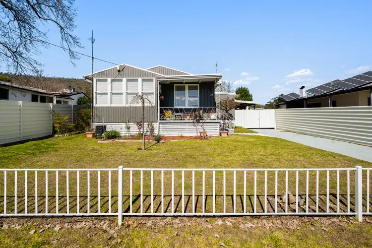 118 Lakeside Avenue, Mount Beauty VIC 3699