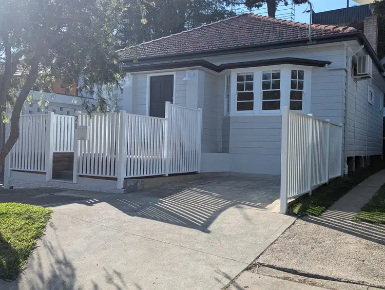 21 Brooks Street