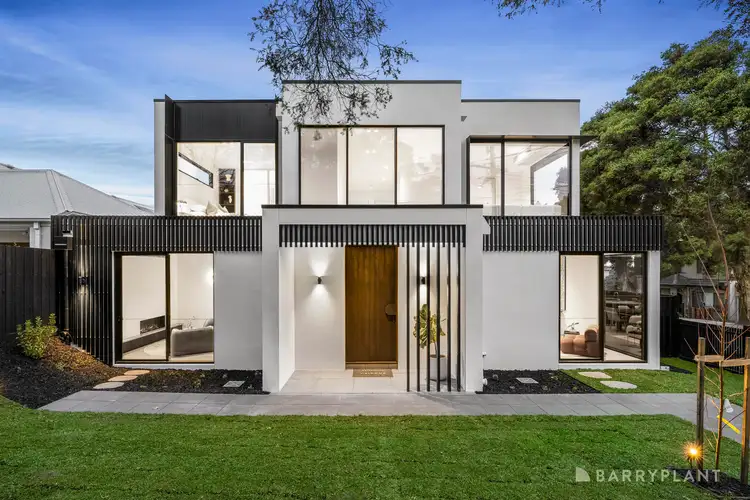 6 Ross Street, Doncaster East VIC 3109
