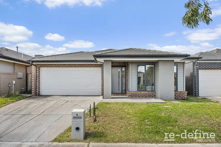 8 Trevor Crescent, Truganina VIC 3029